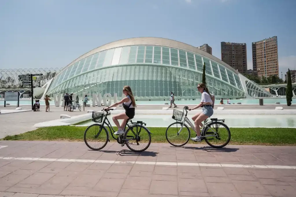 Descubrir València en bicicleta